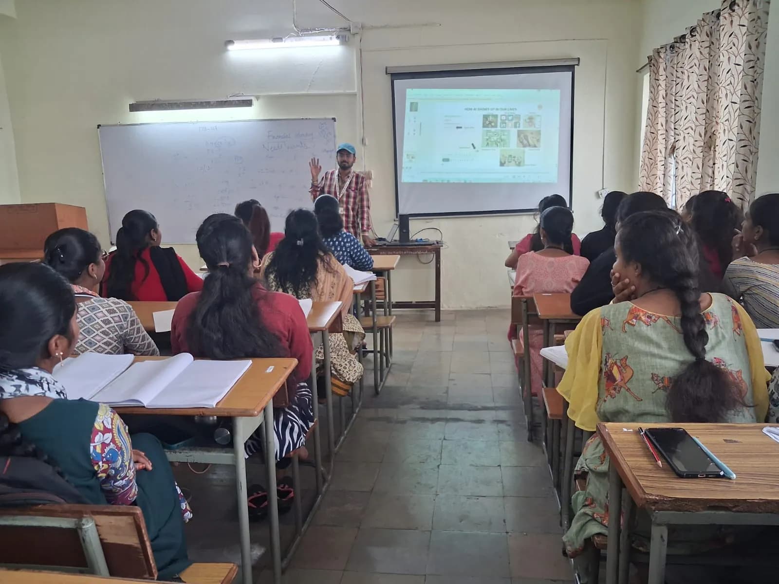 Students attending an academic classroom session